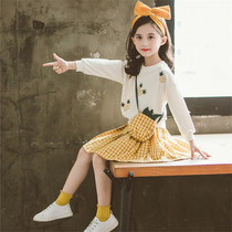 Korean girl spring and autumn suit 2022 new net red foreign gas big sleeve little girl pleated skirt two pieces