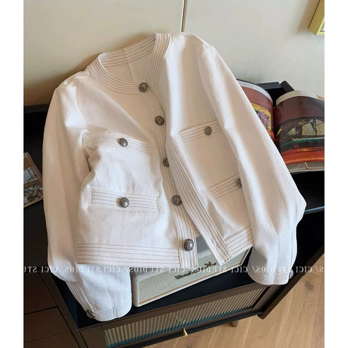 Демисезонная белая джинсовая куртка, Италия