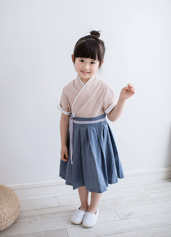 Trẻ em Hanfu mùa hè bé gái retro cổ chéo thắt lưng váy váy Trung Quốc phong cách phụ huynh-trẻ em đồng phục học sinh Trung Quốc - Trang phục dành cho cha mẹ và con