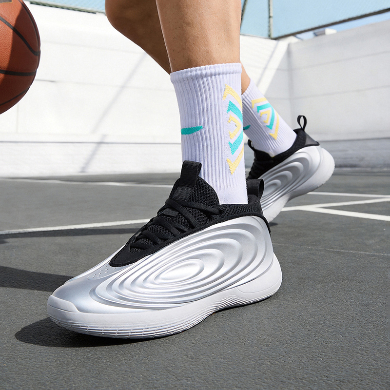 Basketball Shoes for Men and Women, Shock-Absorbing, Non-Slip, Wear-Resistant, Soft-Soled, Lightweight, Practical Leather-Covered Student Sports Shoes, Trendy High-Top Combat Boots