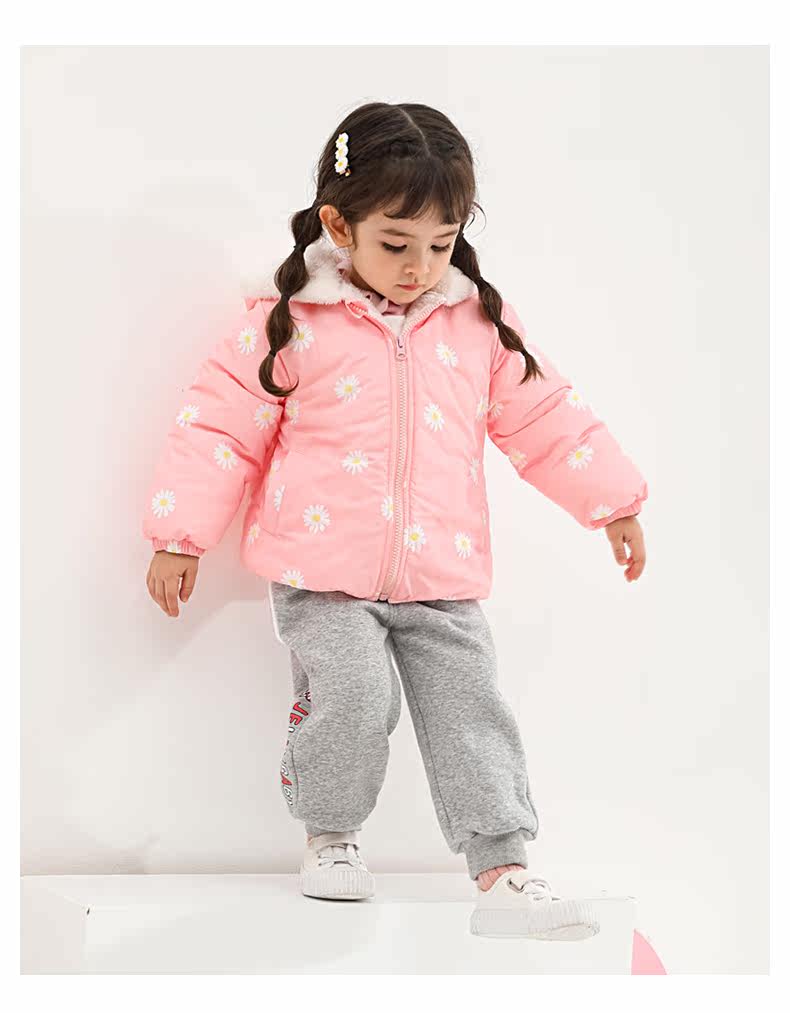 JK03979 MODEL_07.JPG