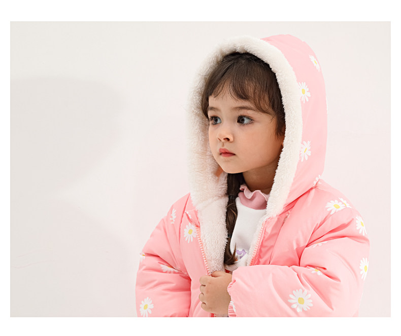 JJ04829 MODEL_08.JPG