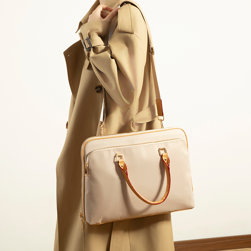 Carter&Klina Business Briefcase Computer Bag 2025 New Model Light Luxury Shockproof Shoulder Crossbody Handbag Lightweight Large Capacity Waterproof Splash-Proof 13/14 Laptop Bag Carter&Klina Business Briefcase Computer Bag 2025 New Model Light Luxury Shockproof Shoulder Crossbody Handbag Lightweight Large Capacity Waterproof Splash-Proof 13/14 Laptop Bag
