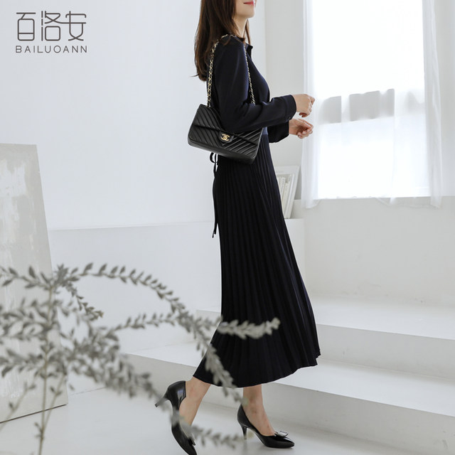 Bailuoan temperament lapel dress ແມ່ຍິງ 2024 ພາກຮຽນ spring ແບບໃຫມ່ elastic waist slimming ຄົນອັບເດດ: commuter pleated skirt ຍາວ