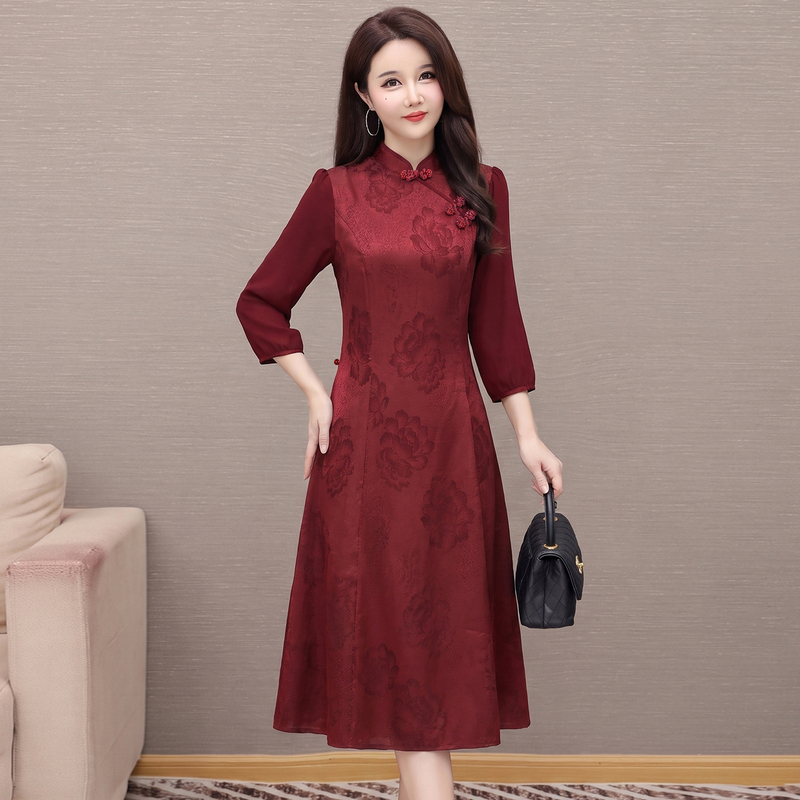 New Chinese-Style Improved Cheongsam Dress for Women, 2026 Autumn New Model, Slim-Fitting Mid-Length Dress for Mothers New Chinese-Style Improved Cheongsam Dress for Women, 2026 Autumn New Model, Slim-Fitting Mid-Length Dress for Mothers