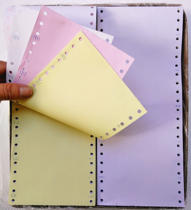 Factory direct selling Jiexiang Bird of Paradise 40 columns three-layer color 120-3 needle computer printing paper receipt weighing list