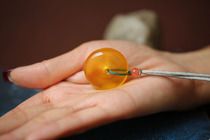 (Nostalgic) Natural amber beeswax safety buckle (special