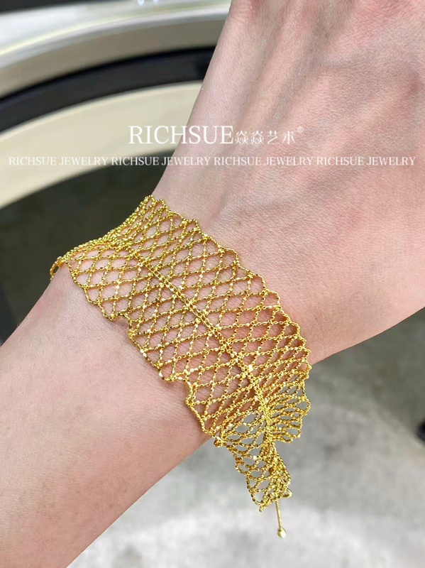 Richsue Italian Craft Lace Bracelet, Thick Gold-Plated, French Light Luxury, 3cm Wide