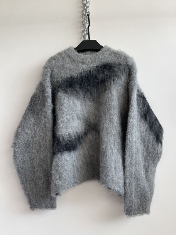 Hell System Official Sun Yuchen's Same Style Autumn and Winter New Knit Wool Yarn Short Wide Silhouette Sweater