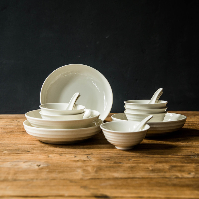 Luzerne Pure White Knife-Engraved Song Series 16-Piece Ceramic Tableware Set New Bone China White Glaze Luzerne Pure White Knife-Engraved Song Series 16-Piece Ceramic Tableware Set New Bone China White Glaze