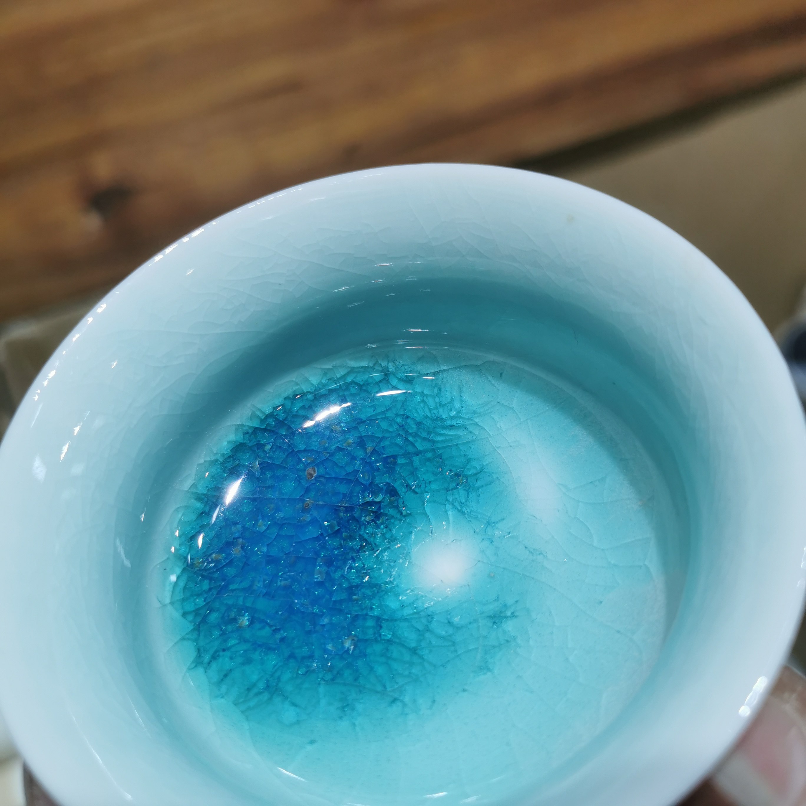 德化金吉制釉：揭秘神秘窑变釉料，探寻建盏釉色的极致魅力！-陶瓷颜料-淘宝百科网