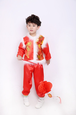 Trang phục ngày tết cho bé trai và bé gái Lễ hội Giáng sinh khiêu vũ mở màu đỏ cho trẻ em bài hát Quần áo búp bê Trung Quốc đồ bé trai