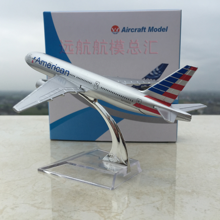 16 CM hợp kim máy bay mô hình American Airlines Boeing B777 new American máy bay chở khách mô hình tĩnh đồ trang trí đồ chơi trẻ em thông minh