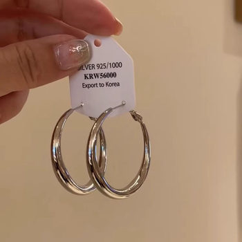 Cool Style Silver Geometric Hoop Earrings for Women, Light Luxury, High-End, Retro Hong Kong Style, Elegant Ear Clips, 2025 New Model