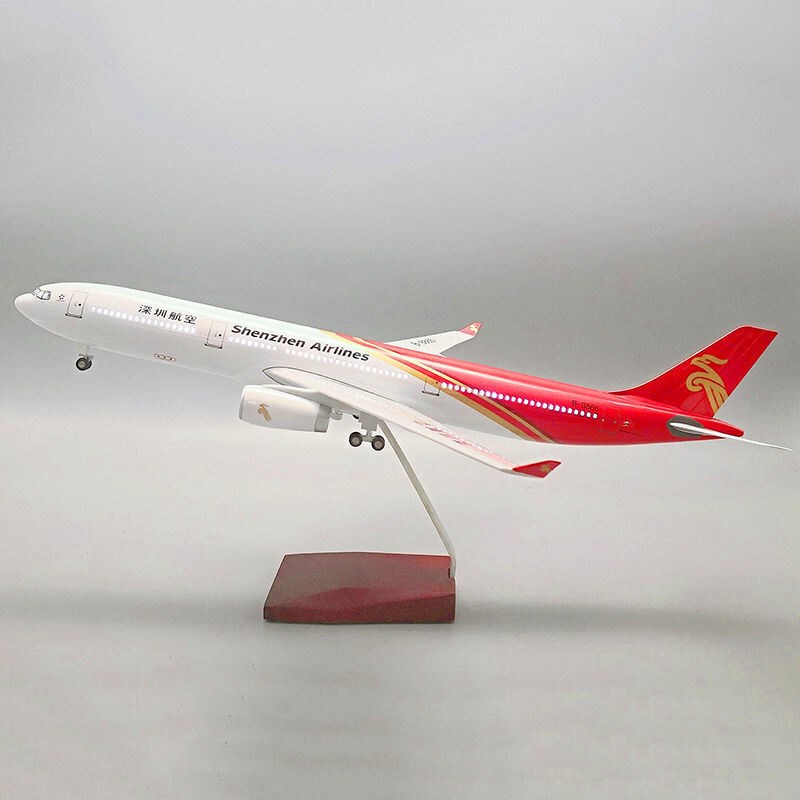 Airbus A330 with Wheels and Lights, Shenzhen China Southern Airlines, Air China, Eastern Airlines Assembled Passenger Aircraft Model, Simulated Civil Aviation Aircraft