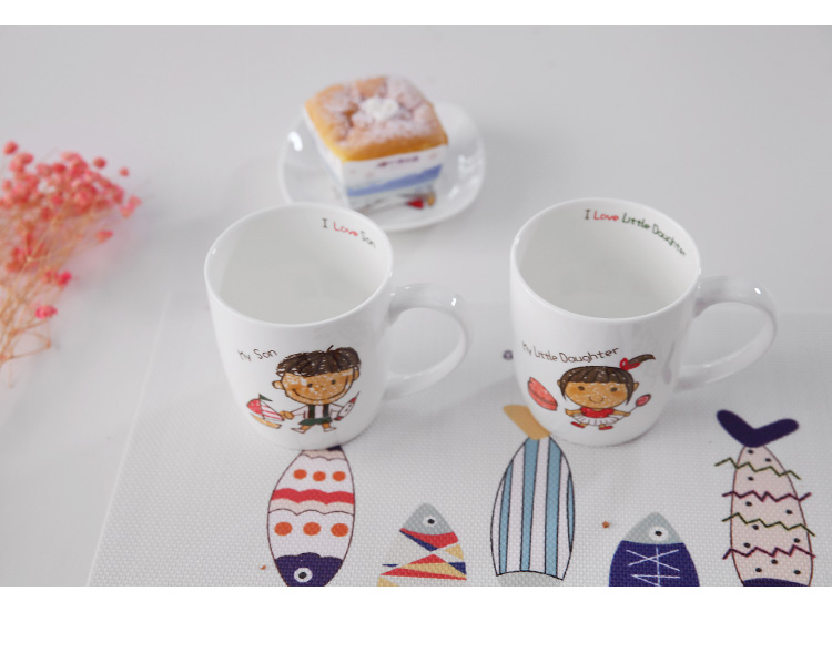 A happy and lovely cartoon creative cup milk cup cup keller parent - child family suits for ceramic cup