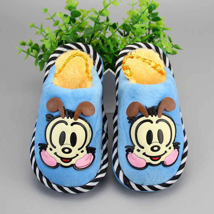 Pantoufles enfants en suède pour hiver - Ref 1020276 Image 45