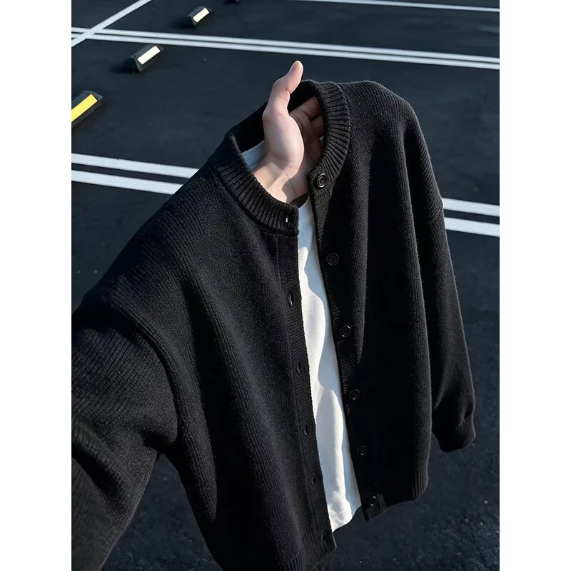 Black American-Style Cardigan Sweater Jacket for Men, Autumn High-End Stylish Knitwear Cleanfit Jacket Black American-Style Cardigan Sweater Jacket for Men, Autumn High-End Stylish Knitwear Cleanfit Jacket