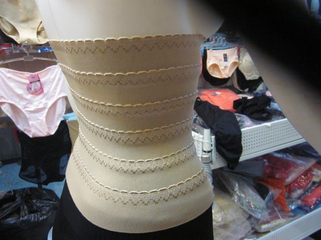 Corset simple en nylon - Ref 675066 Image 7