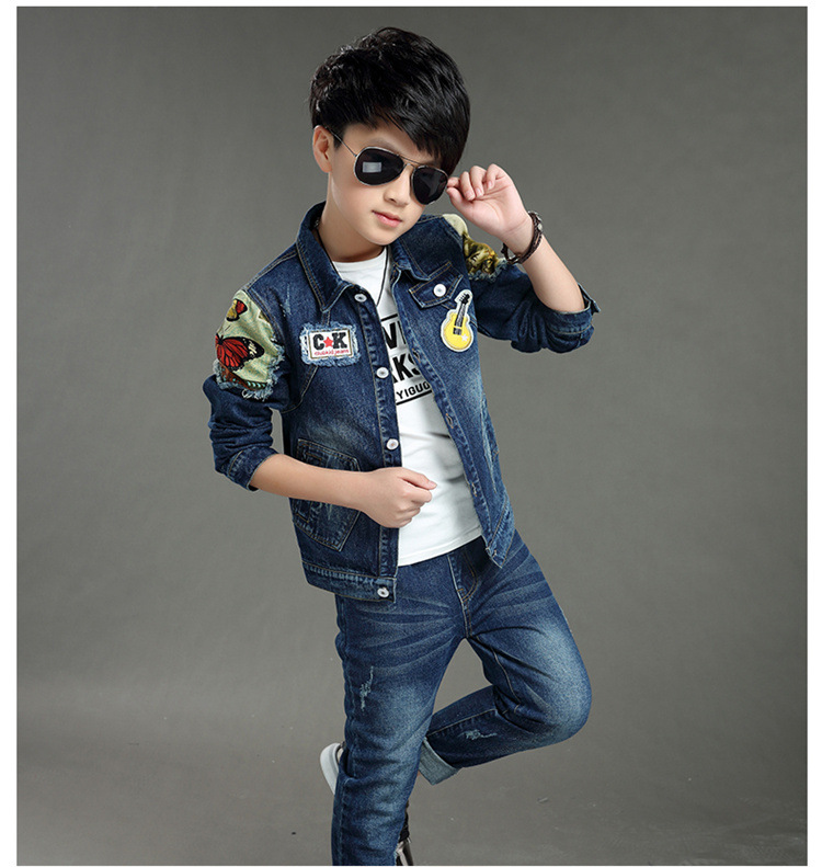 Bộ đồ denim bé trai 2018 xuân hè 15 trẻ em 13 bé trai 12 bộ hai mảnh 11 bé lớn 10 quần áo tuổi đồ trẻ em