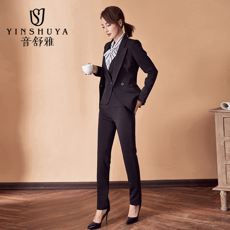 Tailleur femme - Ref 3244707 Image 4