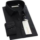 Черная рубашка, пиджак классического кроя, костюм