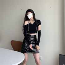 Asakawa wine skirt female 2021 new early autumn all-match black high waist a-line short skirt design sense small leather skirt