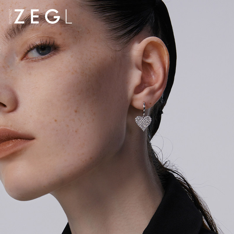 Zengliu simple love earrings female Korean temperament heart shaped earrings earrings personality web celebrity asymmetrical earrings