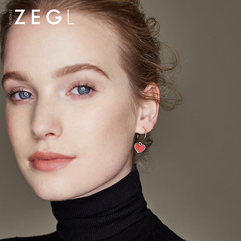 ZEGL Red Peach Caring Earring Heart Heart Heart Headwork Retro Ear - Ear - shaped Reformation Ear - pin 2022