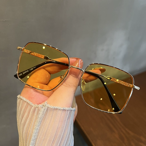 Черные квадратные ретро металлические солнцезащитные очки, в корейском стиле, популярно в интернете, коллекция 2022