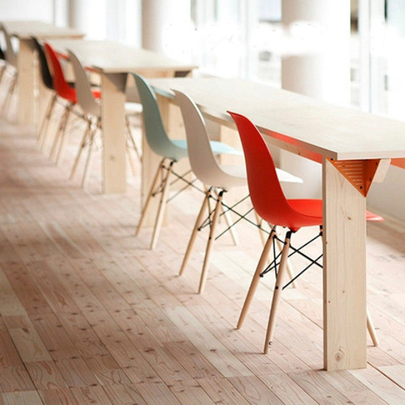 Backback Adults with Nordic coffee table and chair Ims Catering and chair Modern minimalist fashion casual network red chair