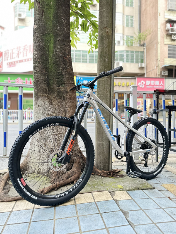 Kinesis Buwei Tdf420S Hardtail Am Mountain Bike, Dirt Bike, High-Strength Mountain Bike Kinesis Buwei Tdf420S Hardtail Am Mountain Bike, Dirt Bike, High-Strength Mountain Bike