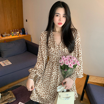  Qiu Meiyao June 1 2021 autumn new French retro short BAO WEN chiffon long-sleeved dress new temperament