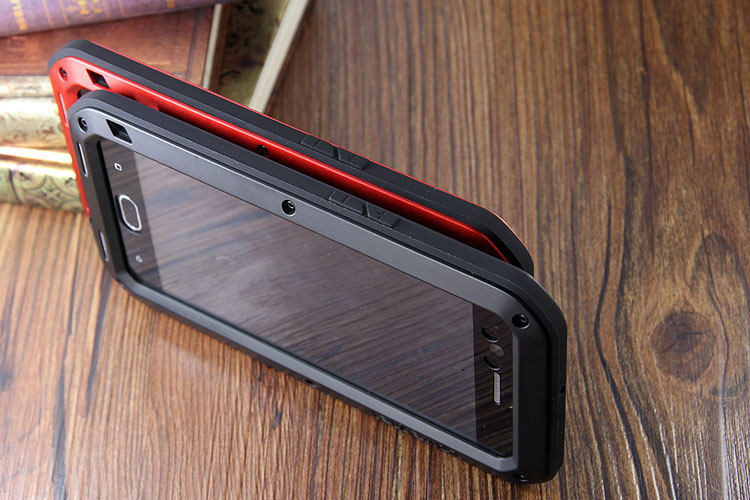 LOVE MEI Powerful Water Resistant Shockproof Dust/Dirt/Snow Proof Aluminum Metal Outdoor Gorilla Glass Heavy Duty Case Cover for OPPO R11 & OPPO R11 Plus