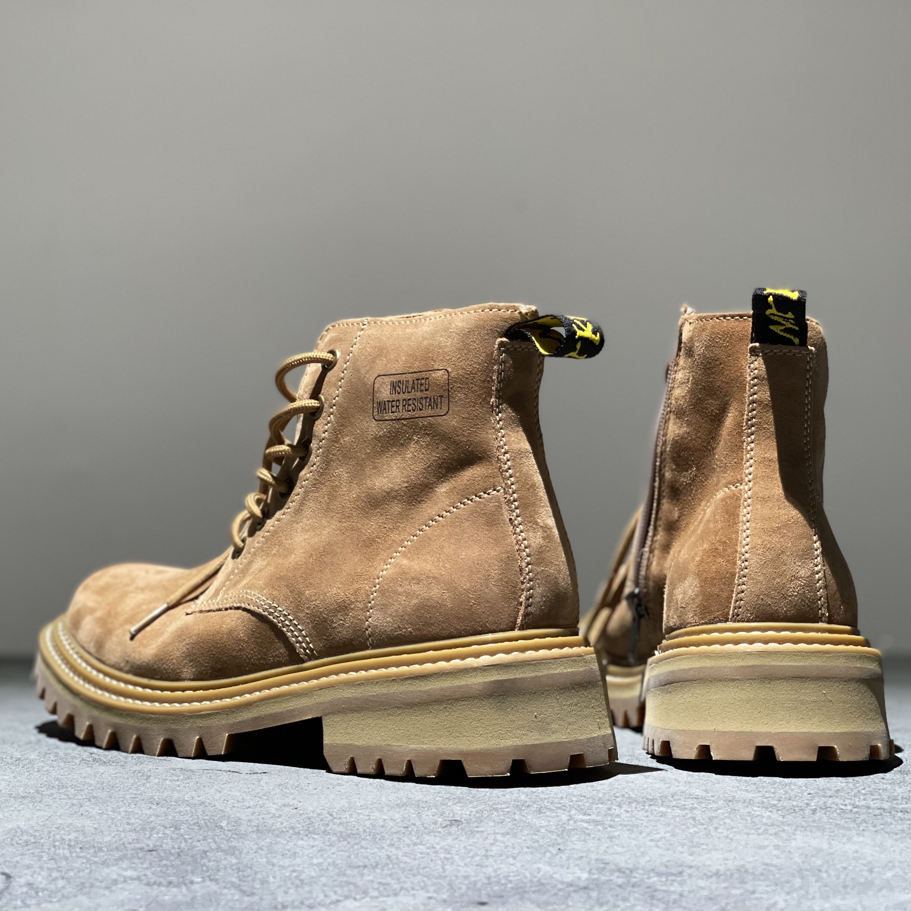 2022 new round head heightened thick bottom Martin boots men's British first layer cowhide rhubarb boots zipper soft bottom tooling boots