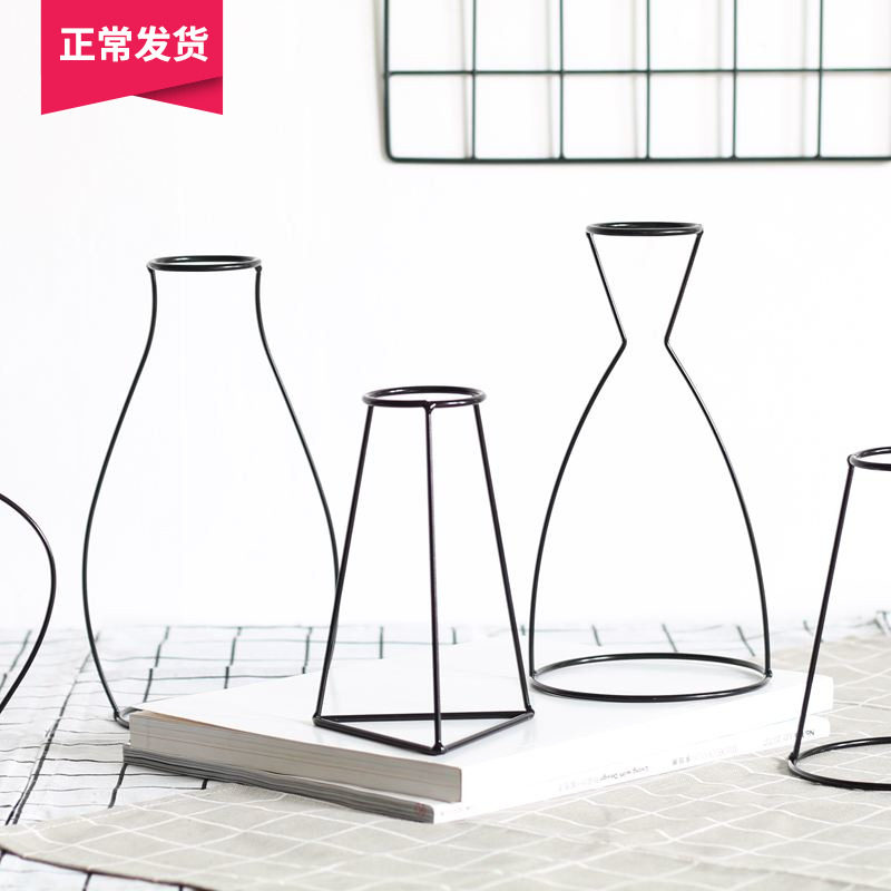 (mountain tree) ins Nordic iron art line vase minimalist creative flower flower floral flower bottle family residence ornaments