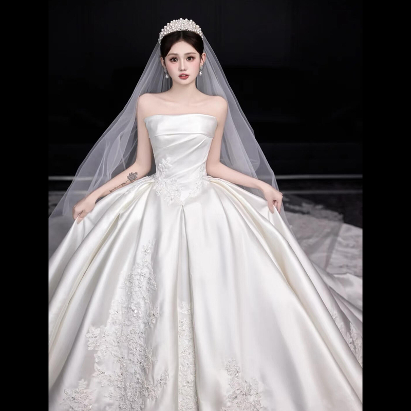 Strapless Satin Light Wedding Dress 2026 New Style for Petite Brides, Princess-Style Reception Gown with Long Train
