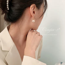 Temperament pearl ear buckle female simple personality Joker earrings sleep without picking small earrings 2021 New Tide