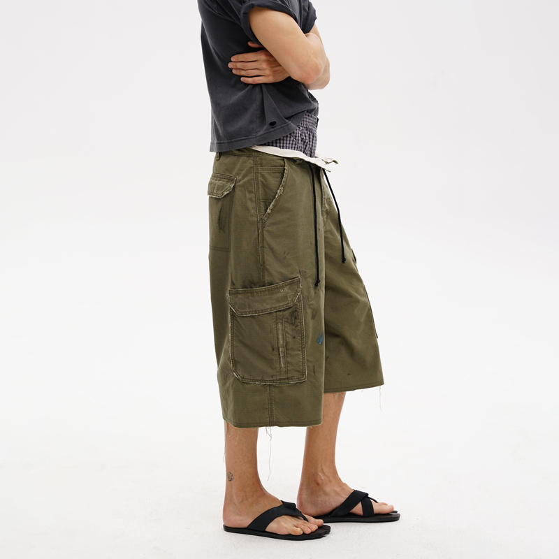 Masonprince|Vintage Camp 90 Mid-Waist A-Line Distressed Workwear Capri Pants Masonprince|Vintage Camp 90 Mid-Waist A-Line Distressed Workwear Capri Pants