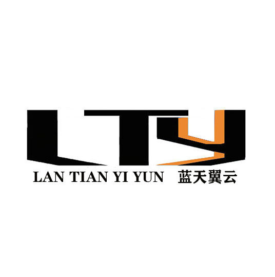 蓝天翼云女装