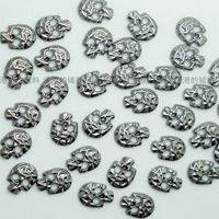 10 штук серых черепов толщиной 10 мм.