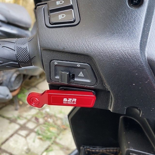 ເໝາະສຳລັບ Suzuki UY125/UU/UE/Little Dolphin modified horn start switch extension button extension key accessories