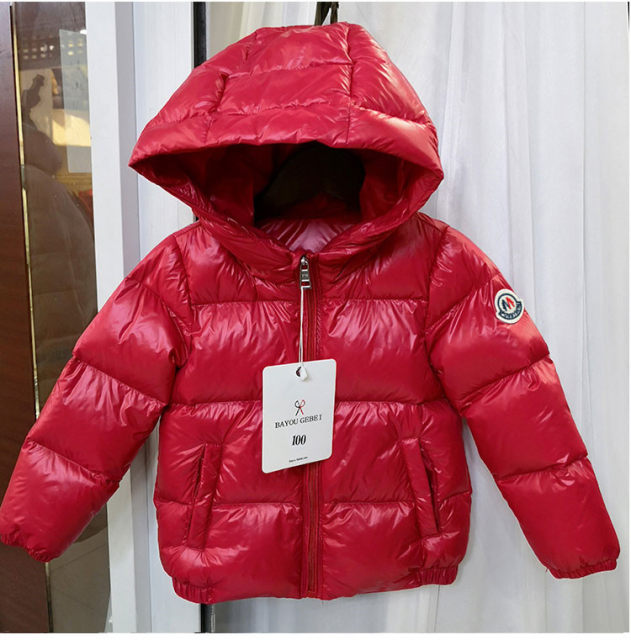 Children's down jacket 2023 new winter thickened hooded short baby and middle-aged children's bread coat ultra-light white duck down