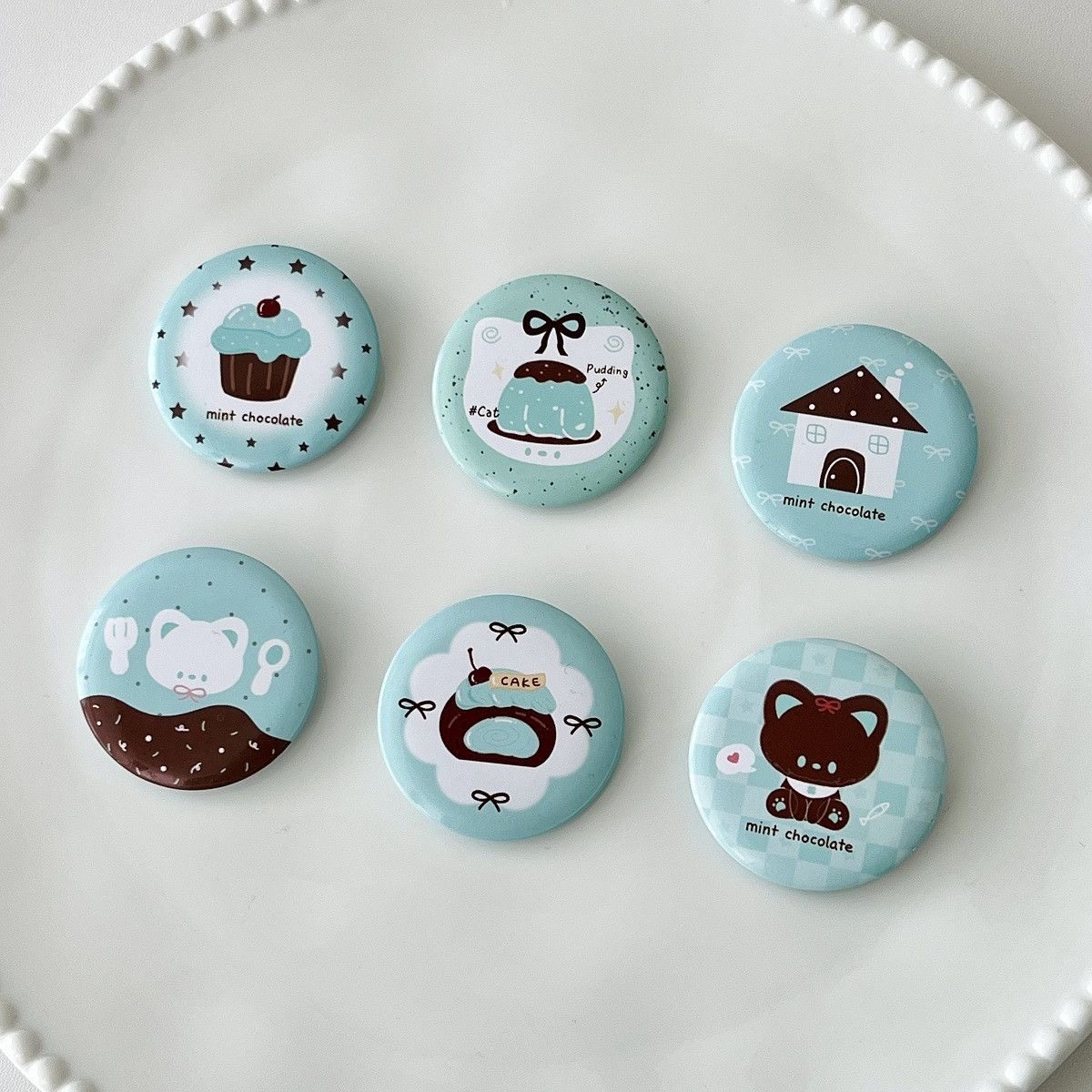 Original New Mini Vintage Cake Cute Cartoon Journal Decoration 45mm Badge Pin Girly Style