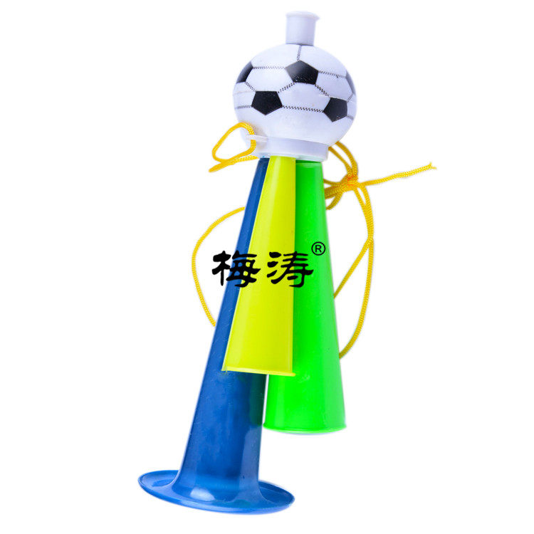 Meitao 19 cm soccer three - pipe horn game party hot children's plastic toys night market stall