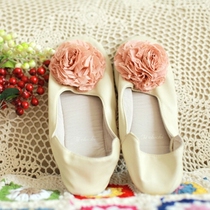 Ladies soft-soled yoga shoes handmade flower dancing shoes home comfortable soft-soled shoes