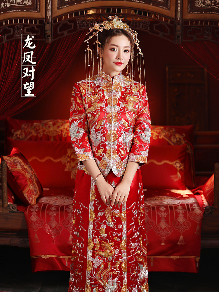  L+Pure handmade golden coat, dragon and phoenix to look at the rental   + $255.96 
