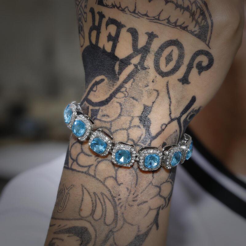 European and American Hip-Hop Men's Ice Sugar Sea Blue Diamond Bracelet, Personalized Sugar Cube Full Diamond Trendy Bracelet, Stylish Jewelry European and American Hip-Hop Men's Ice Sugar Sea Blue Diamond Bracelet, Personalized Sugar Cube Full Diamond Trendy Bracelet, Stylish Jewelry
