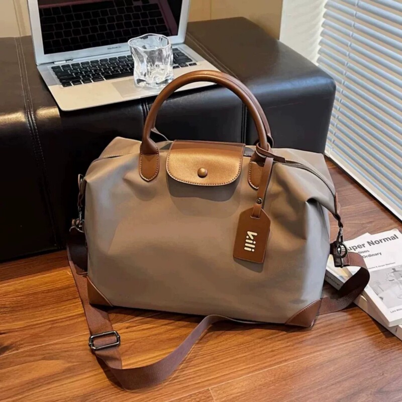 Japanese Bhj Short-Distance Business Trip Travel Bag, Large-Capacity Carry-On Handbag for Women, Versatile Travel Shoulder Bag for Men, Trendy