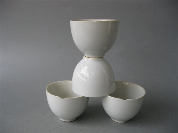 Qing Dynasty porcelain Porcelain Dehua White porcelain cup Press hand cup Teacup Wine cup Master cup Wine cup Kung Fu tea punch drill